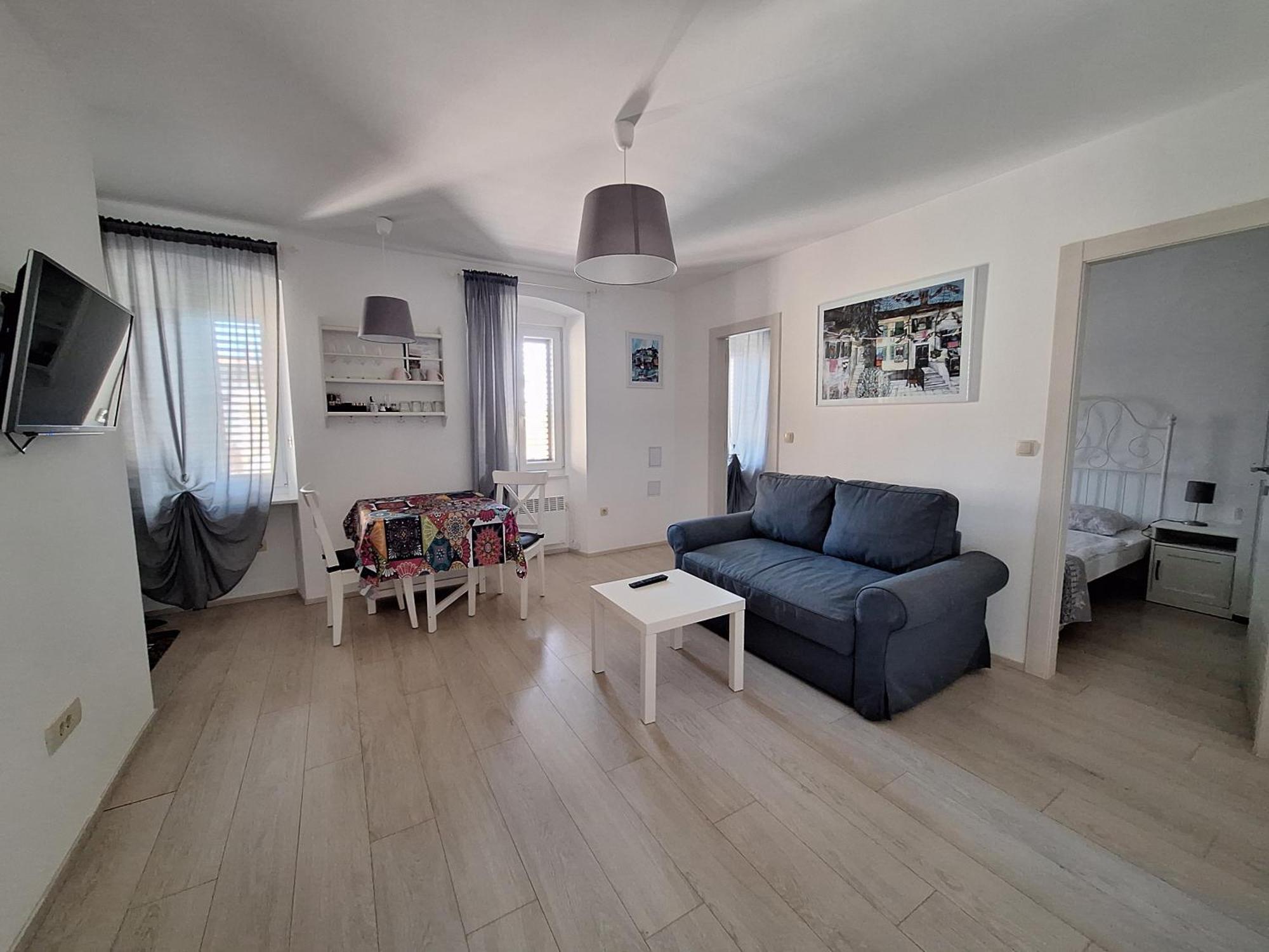 Apartments Knezgrad 洛夫兰 外观 照片